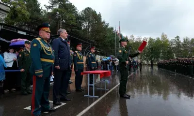 Первокурсники ДВОКУ приняли военную присягу и поклялись защищать независимость России
