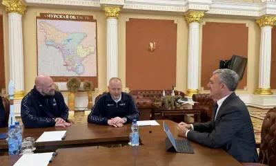 Джефф Монсон предложил открыть в Приамурье бесплатную школу единоборств для детей