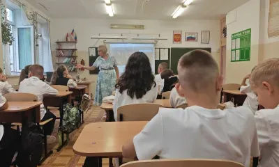 Начало уроков в школах хотят перенести на другое время