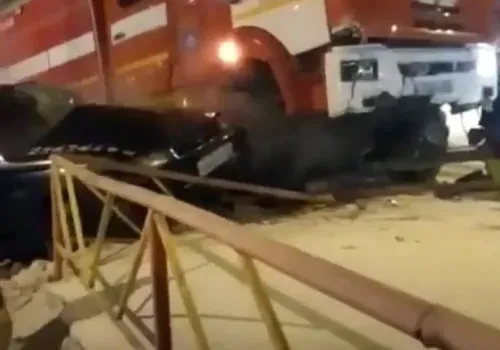 Пожарная машина в Тынде попала в дорожную аварию