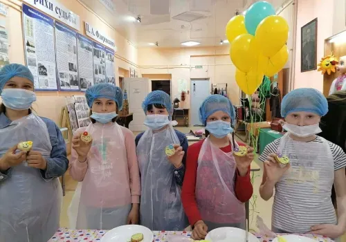 Творческие мастер-классы устроили для детей в Сковородине в праздничный день