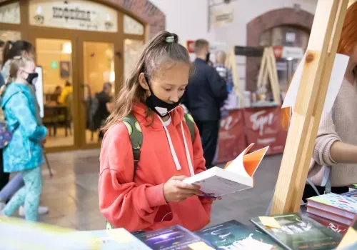 Опрос на тему чтения проводят среди амурчан