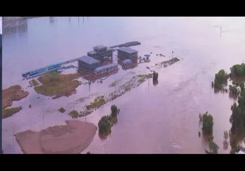 В Хэйхэ затопило место строительства канатной дороги через Амур