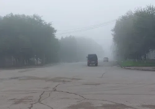 Благовещенск накрыл густой туман: задержаны авиарейсы 