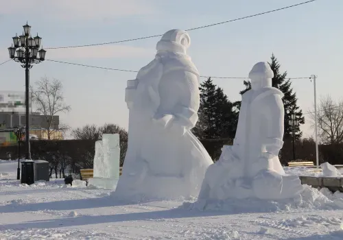 Ретро фигуры вернут на новогоднюю площадь Благовещенска