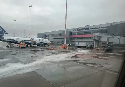 Благовещенск упомянули в новогодней песне аэропорта Владивостока