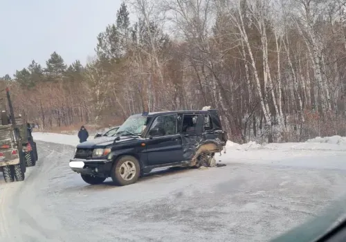 Иномарки попали в жесткое ДТП на трассе Благовещенск - Свободный