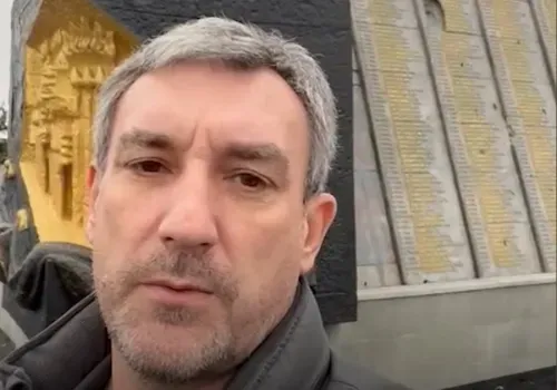 "Место силы": Василий Орлов посетил мемориал Саур-Могила в ДНР