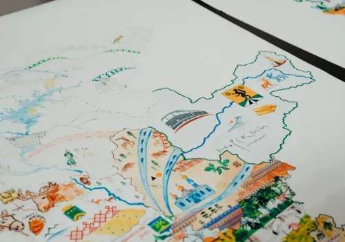 Космодром, БАМ и первопроходец появятся на вышитой карте Амурской области