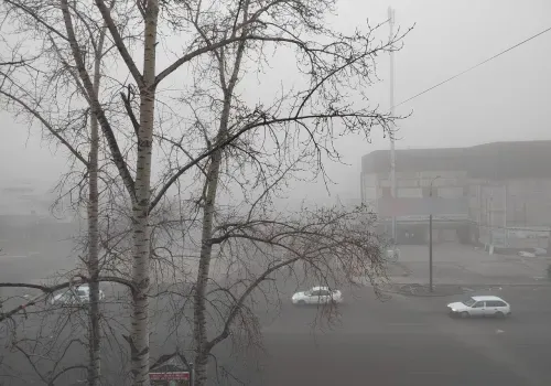 Густой туман окутал утренний Благовещенск