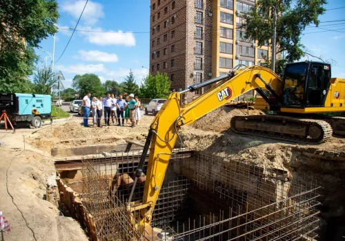 Ремонт теплосетей на двух участках Благовещенска завершится позже