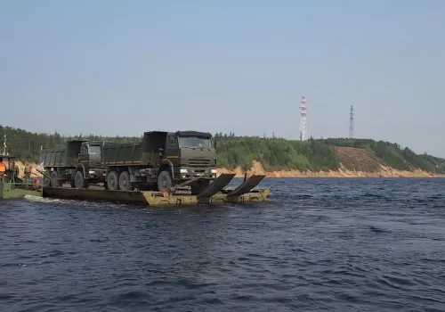 Через Зейское водохранилище переправили 9 тыс. техники для реконструкции БАМа