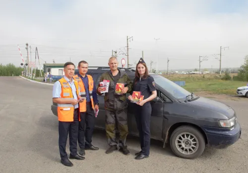 На переездах ЗабЖД проходят акции безопасности