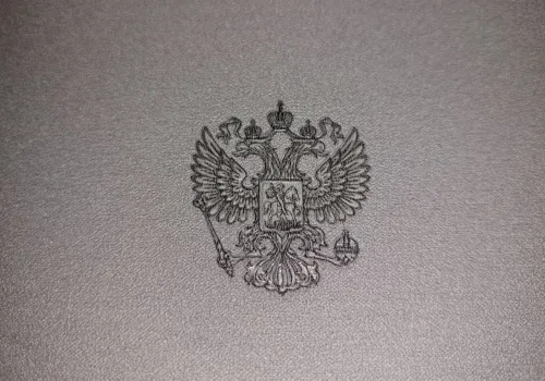 Итальянские обои с гербом России готовы привезти для амурчан 