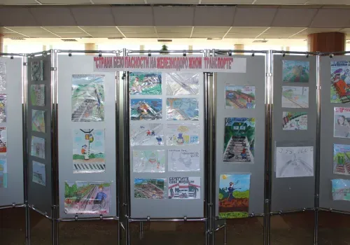 Итоги конкурса детского рисунка «Страна безопасности на железнодорожном транспорте» подвели на ЗабЖД