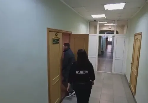 Суд арестовал мужчину, обвиняемого в попытке поджога ларька в Благовещенске