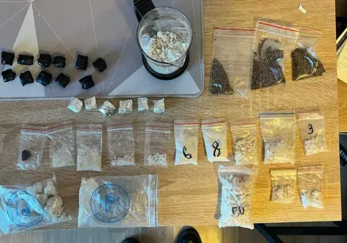 Участников наркобизнеса задержали в Благовещенске