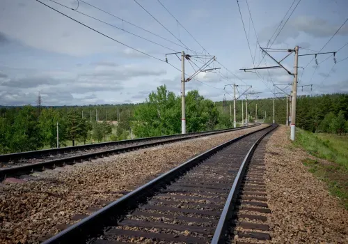 Более 36 кубометров мусора убрали сотрудники ЗабЖД с территории полосы отвода железной дороги c начала 2024 года