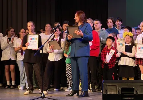 Школу КВН прошли почти 1,5 тысячи амурских школьников