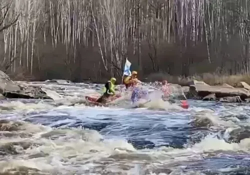 Спа-отель на берегу и посвящение веслом: амурчанка рассказала об экстремальном походе по тайге