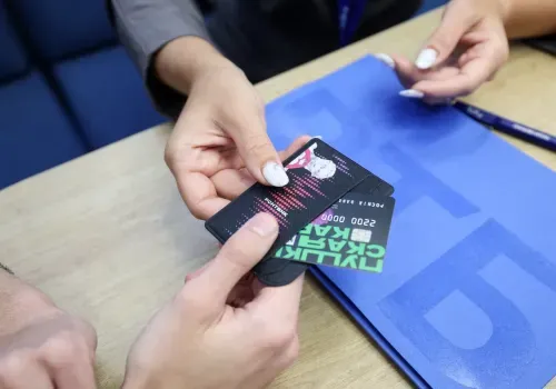 Аналитика ВТБ: на Дальнем Востоке активнее всего пользуются Пушкинской картой в ЕАО, Хабаровском крае и на Колыме