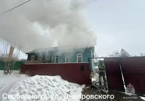 Тело 45-летней женщины нашли на пожаре в Свободном