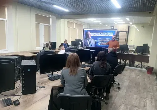 Будущее за профессионалами: ЛДПР провела серию встреч со студентами Амурской области