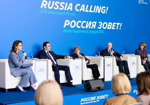 Кризис кризису рознь: о чем спорили экономисты на форуме «РОССИЯ ЗОВЕТ!»