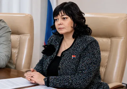 За восстановление единственной школы в Гонже борется ЛДПР