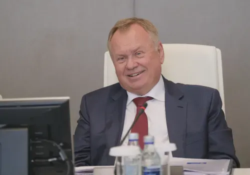 Андрей Костин посоветовал хранить деньги на депозитах