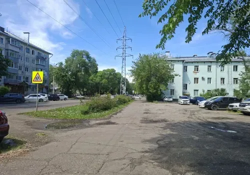 О водителях, ездящих по тротуарам, сообщить в полицию могут амурчане