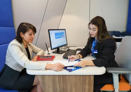 Доля рефинансирования в кредитах наличными в России продолжает расти
