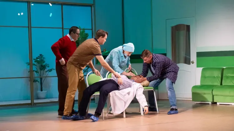 Весы (ночь в одном действии 16+)