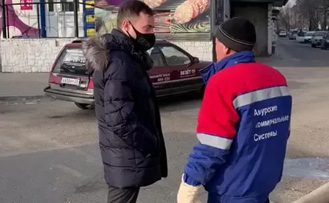 В пять многоэтажных домов в Благовещенске вернули воду после порыва