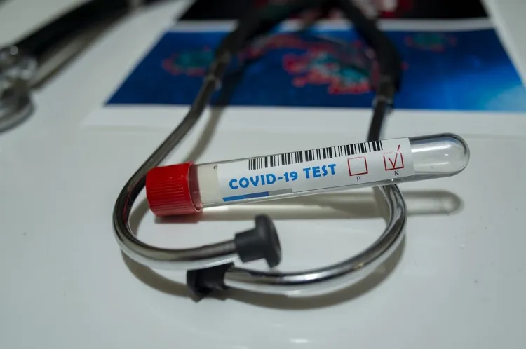 Единую тест-систему на коронавирус и грипп зарегистрировали в России
