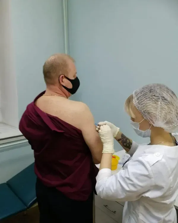 Мэр Зеи Сергей Гибадуллин привился от коронавируса