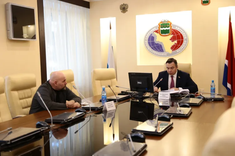 Василий Орлов встретился с депутатами Законодательного собрания Амурской области