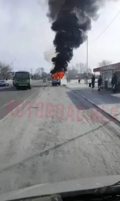 Маршрутный автобус загорелся в микрорайоне Благовещенска