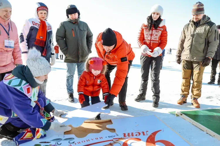 Василий Орлов открыл главный старт "Лыжни России" в Приамурье