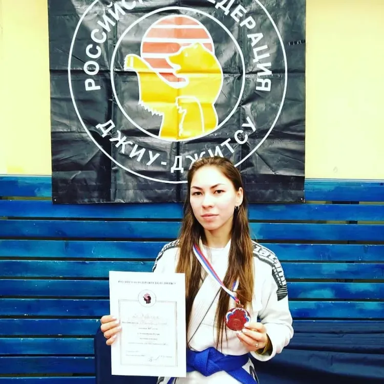 Спортсменка из Талдана сможет выступить на первенстве Европы и мира по джиу-джитсу