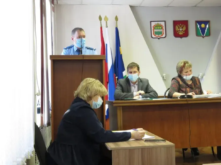 Мэру амурского города грозит освобождение от должности из-за утраты доверия