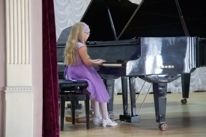 На победу в первом амурском конкурсе музыкантов-исполнителей претендуют 150 детей