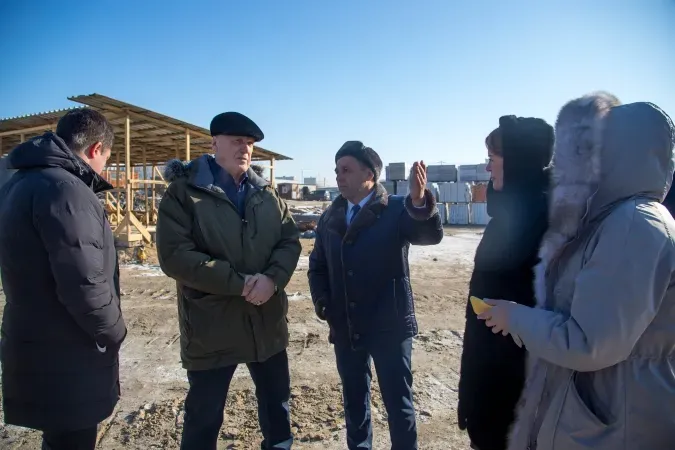 В новой школе Благовещенска появятся оранжерея, кабинет стоматолога и пять спортзалов