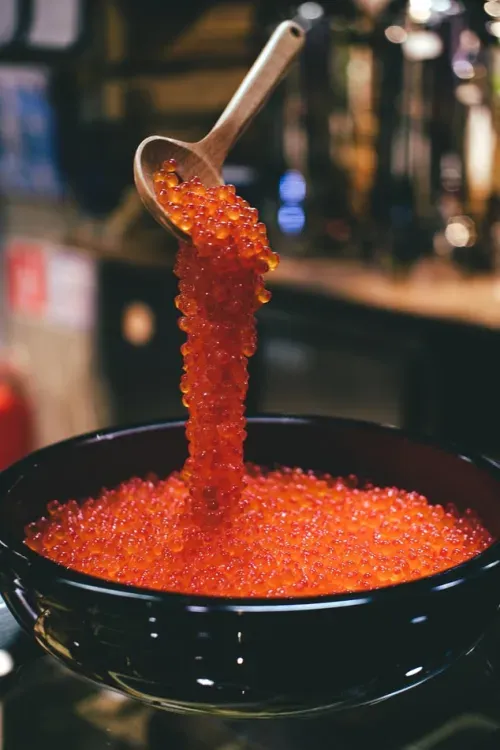 Красную икру подарят победителю масленичного шествия в Белогорске