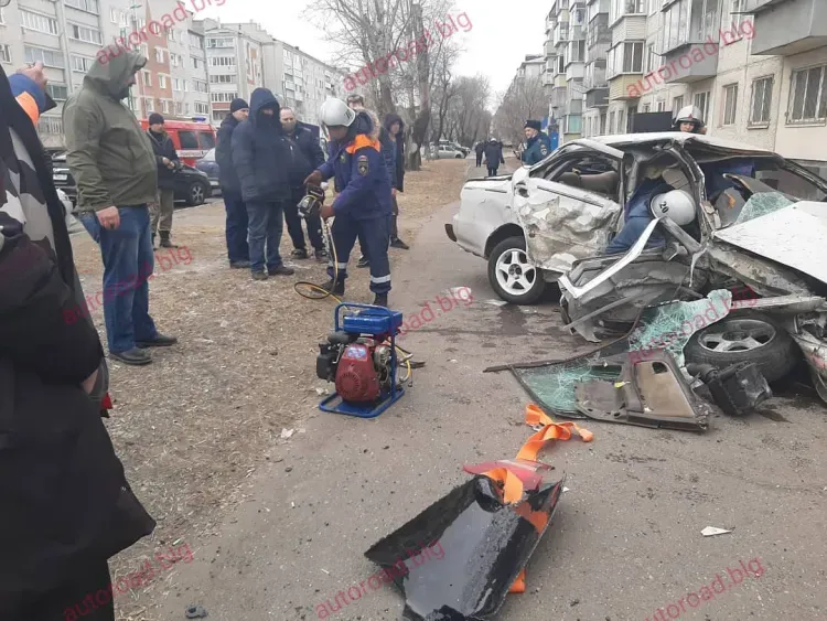 Жесткое ДТП с тремя автомобилями Toyota произошло в Благовещенске