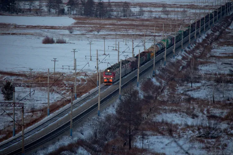 Погрузка на станциях ЗабЖД в Приамурье в феврале составила 352,3 тыс. тонн