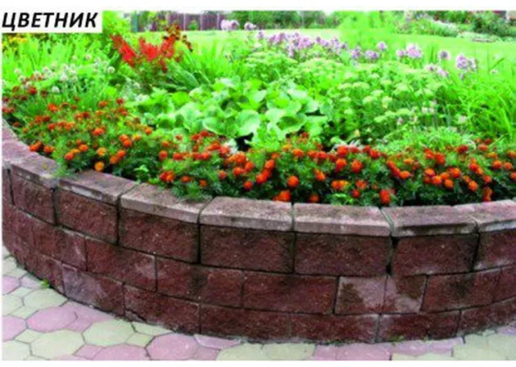 Акацией, сиренью и спиреей предлагают озеленить сквер в Благовещенске