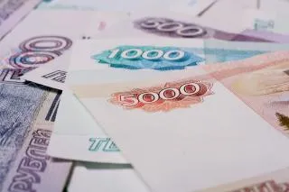 Банкноты с новым дизайном выпустят в России к 2025 году