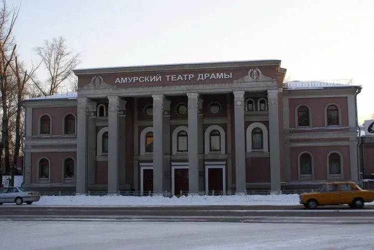 27 марта - Всемирный день театра