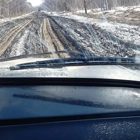 В Зейском районе ранняя оттайка испортила дороги на четырех участках 